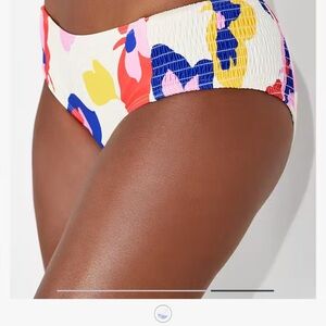 NWOT Kate Spade Summer Floral Smocked Bikini Bottom Size: Medium